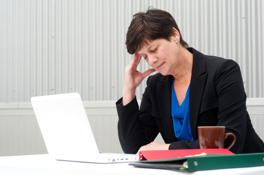 Woman with computer problems